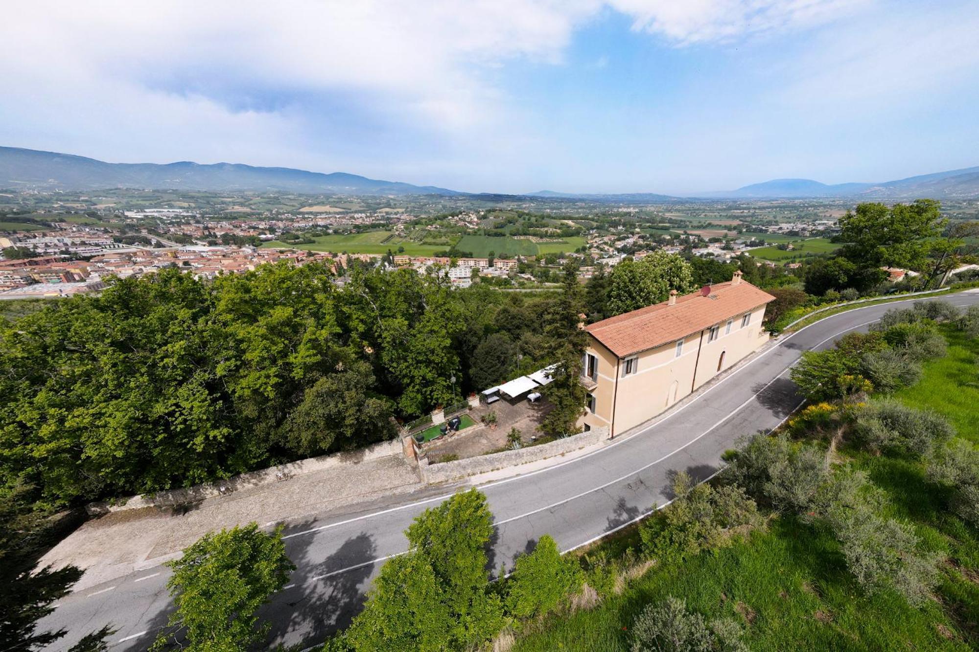 Agriturismo Villino Bellavista Сполето Экстерьер фото